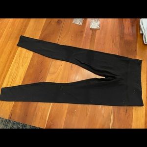 black lulu leggings